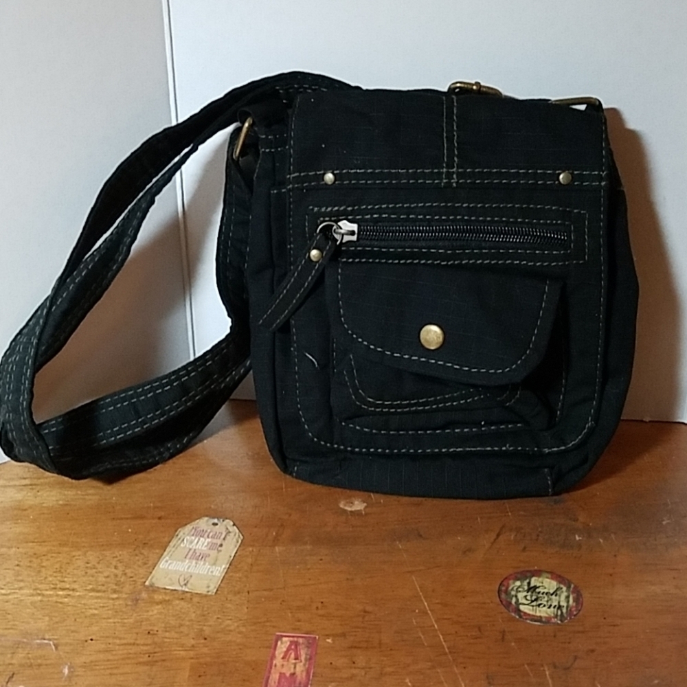 Mossimo Black Crossbody Purse 6"x8"x2"